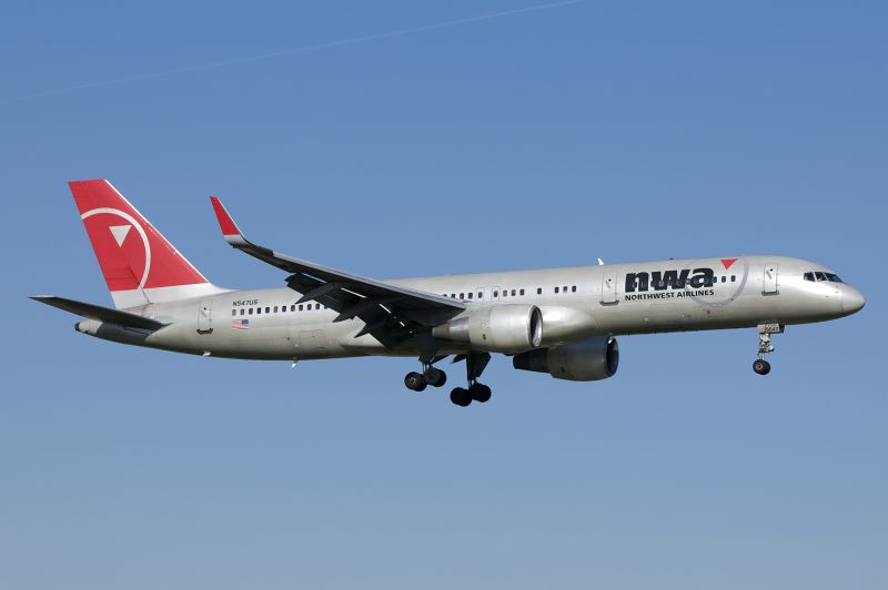 26494/0714 N547US 26494/0714 N547US